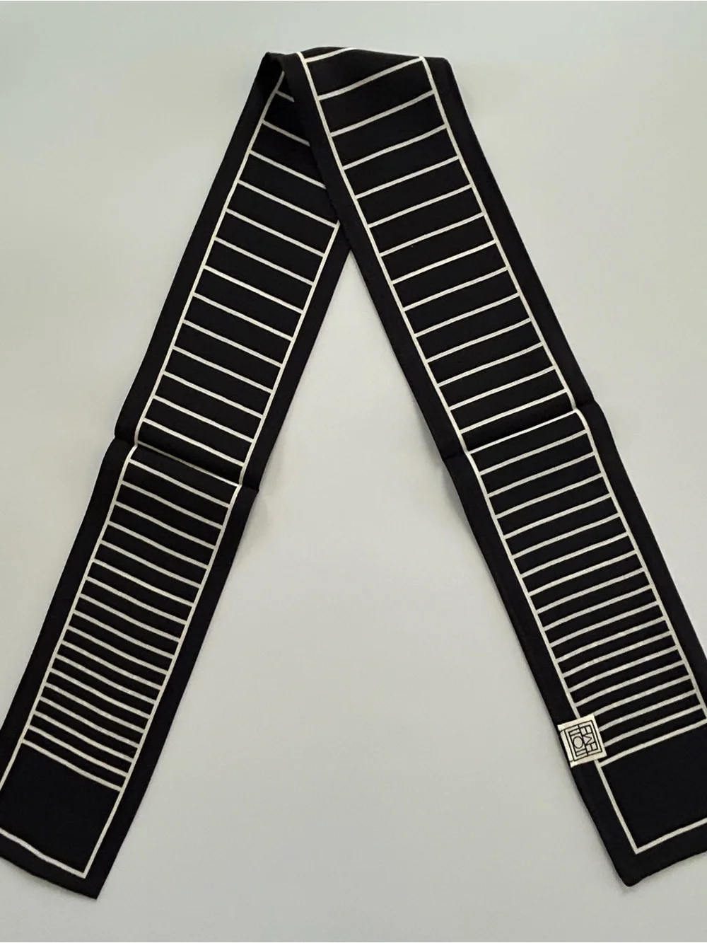 LOVEHATE Black Ivory Geometric Skinny Scarf Long Fashion Neck Scarf Unisex